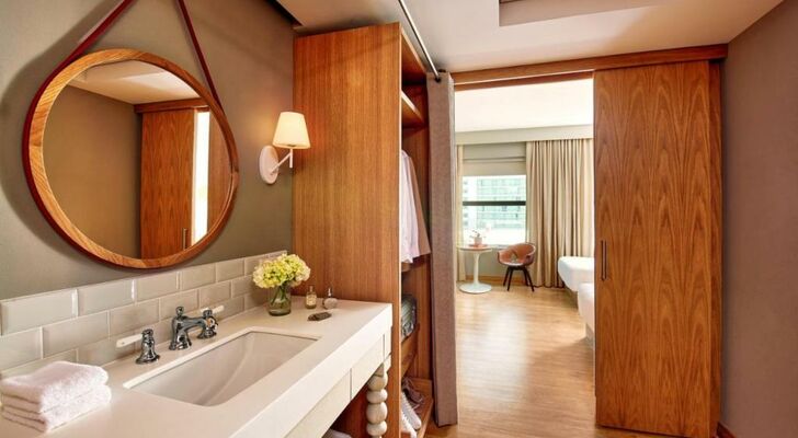 Virgin Hotels Chicago