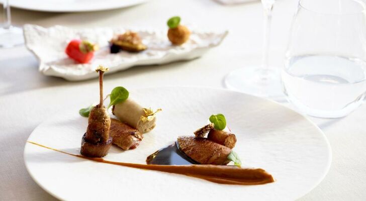 Bill & Coo Suites and Lounge -The Leading Hotels of the World