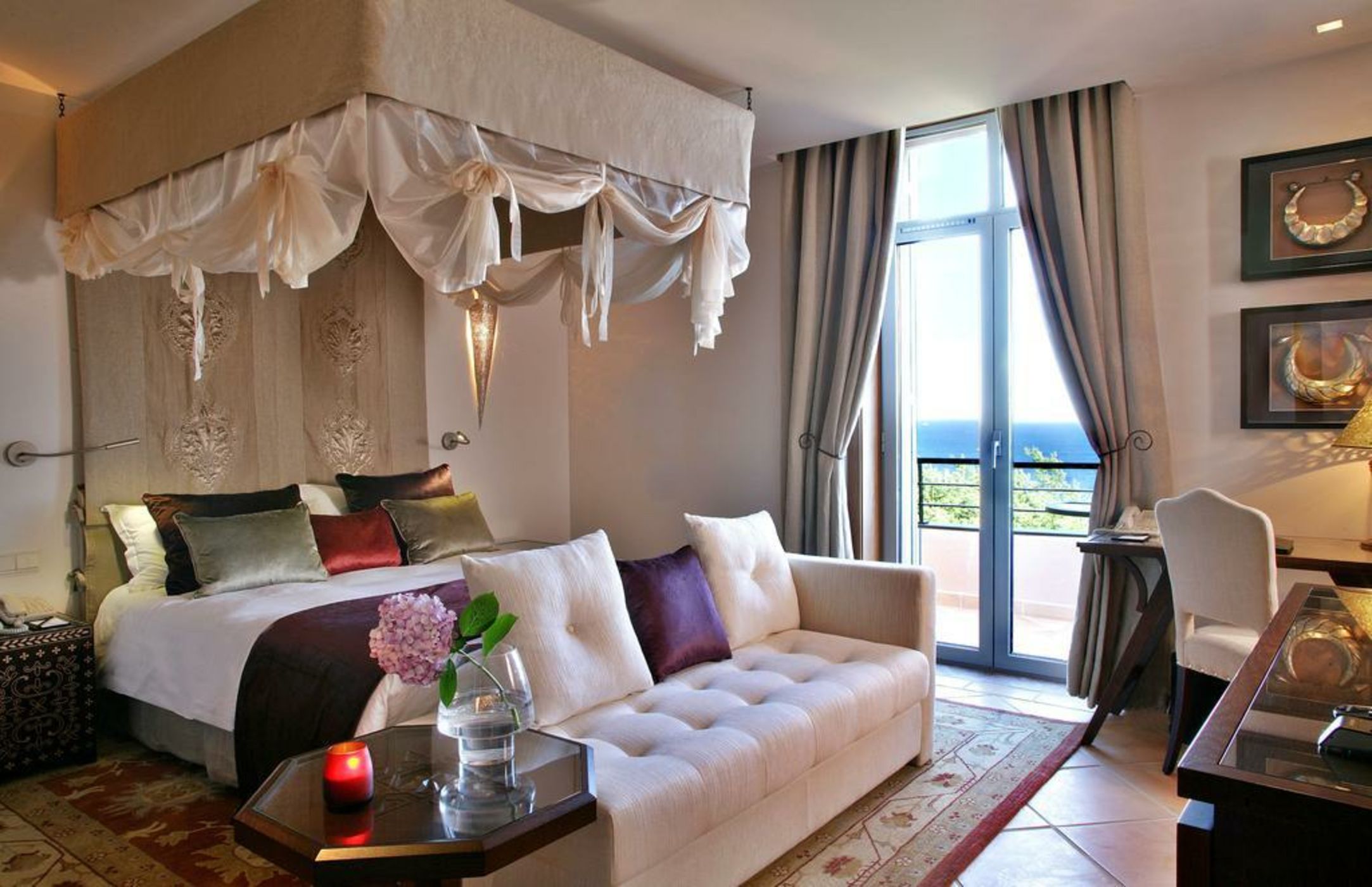 Tiara Yaktsa Côte d’Azur