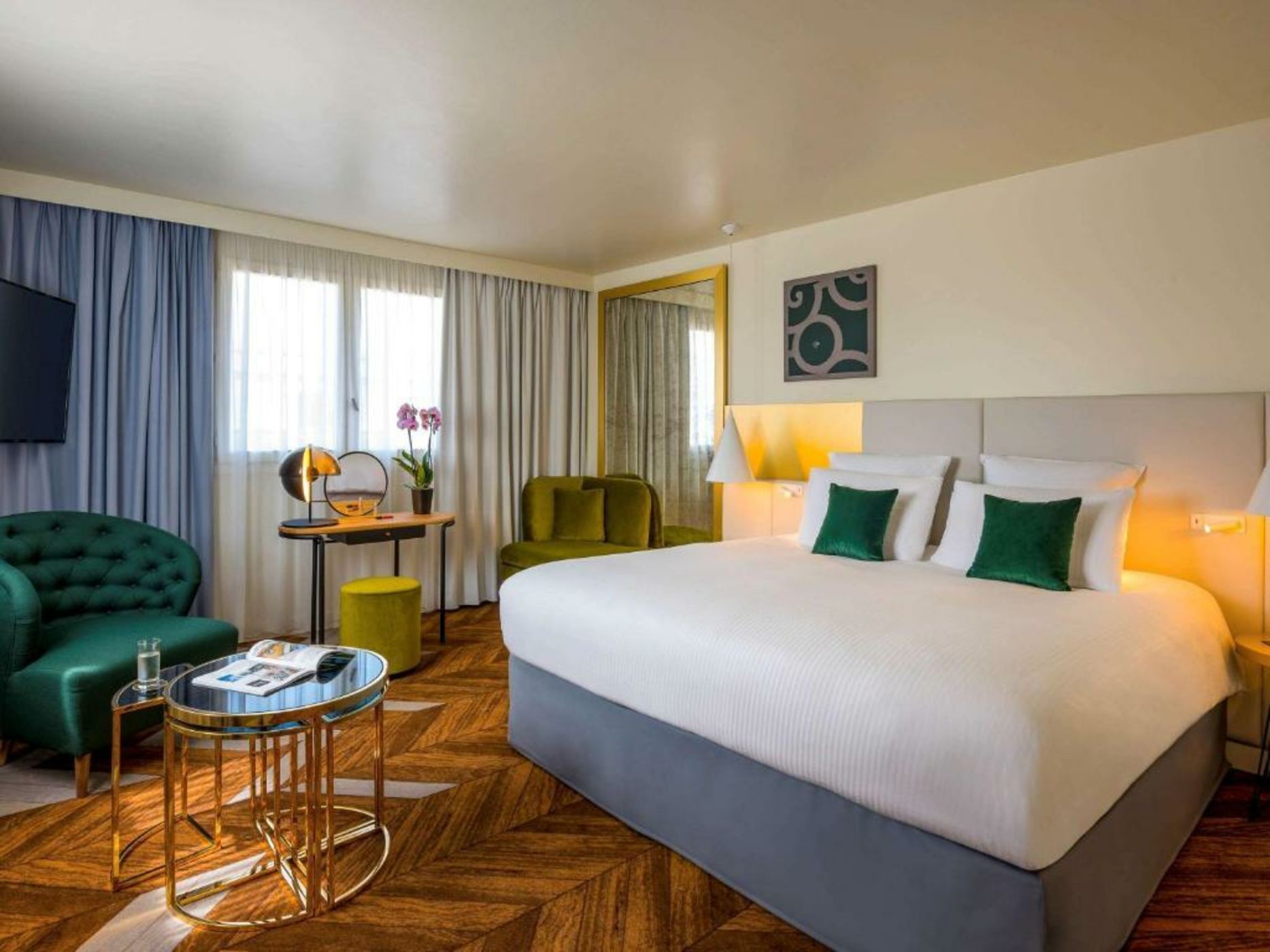 Le Louis Versailles Château - MGallery