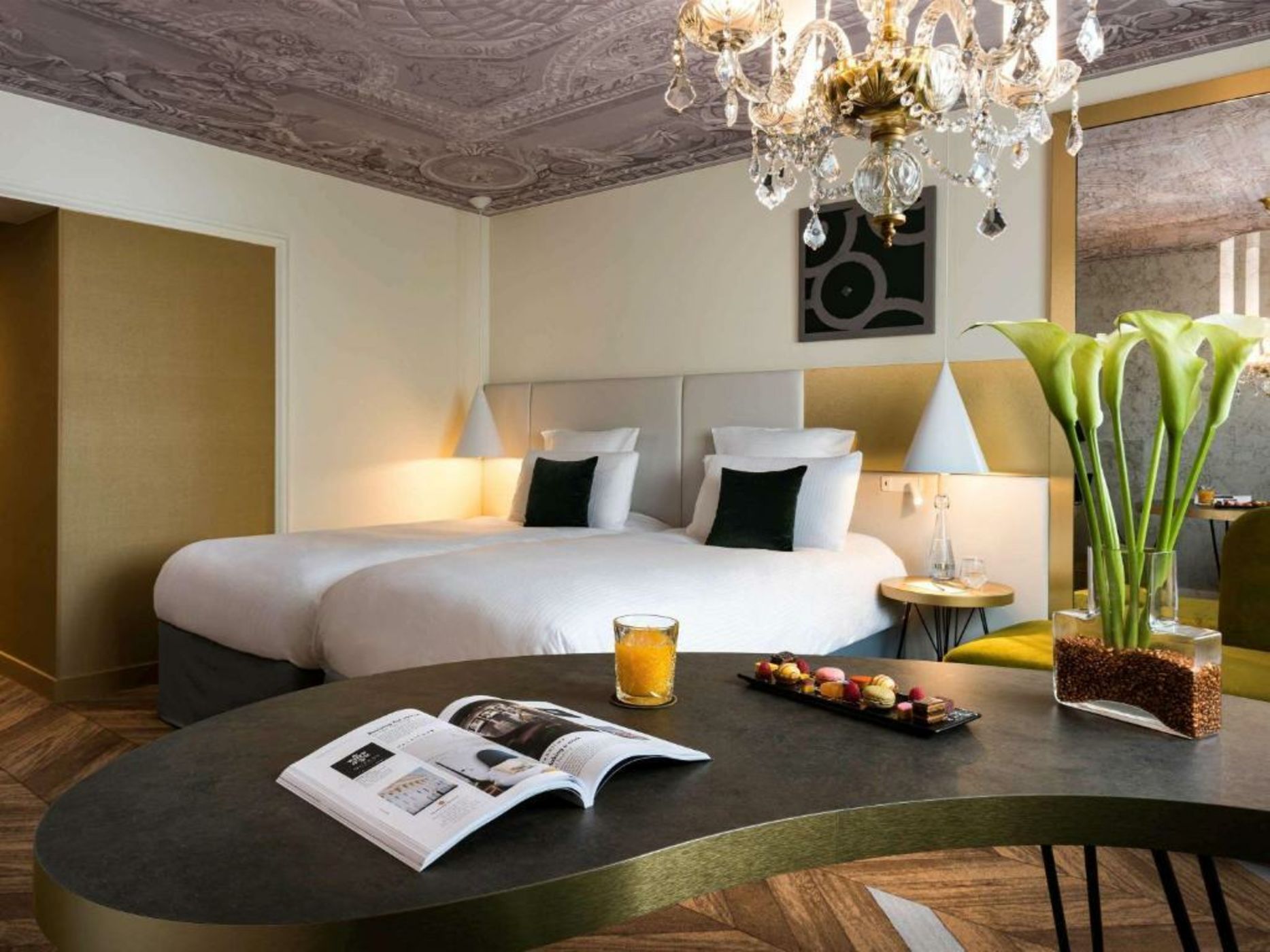 Le Louis Versailles Château - MGallery