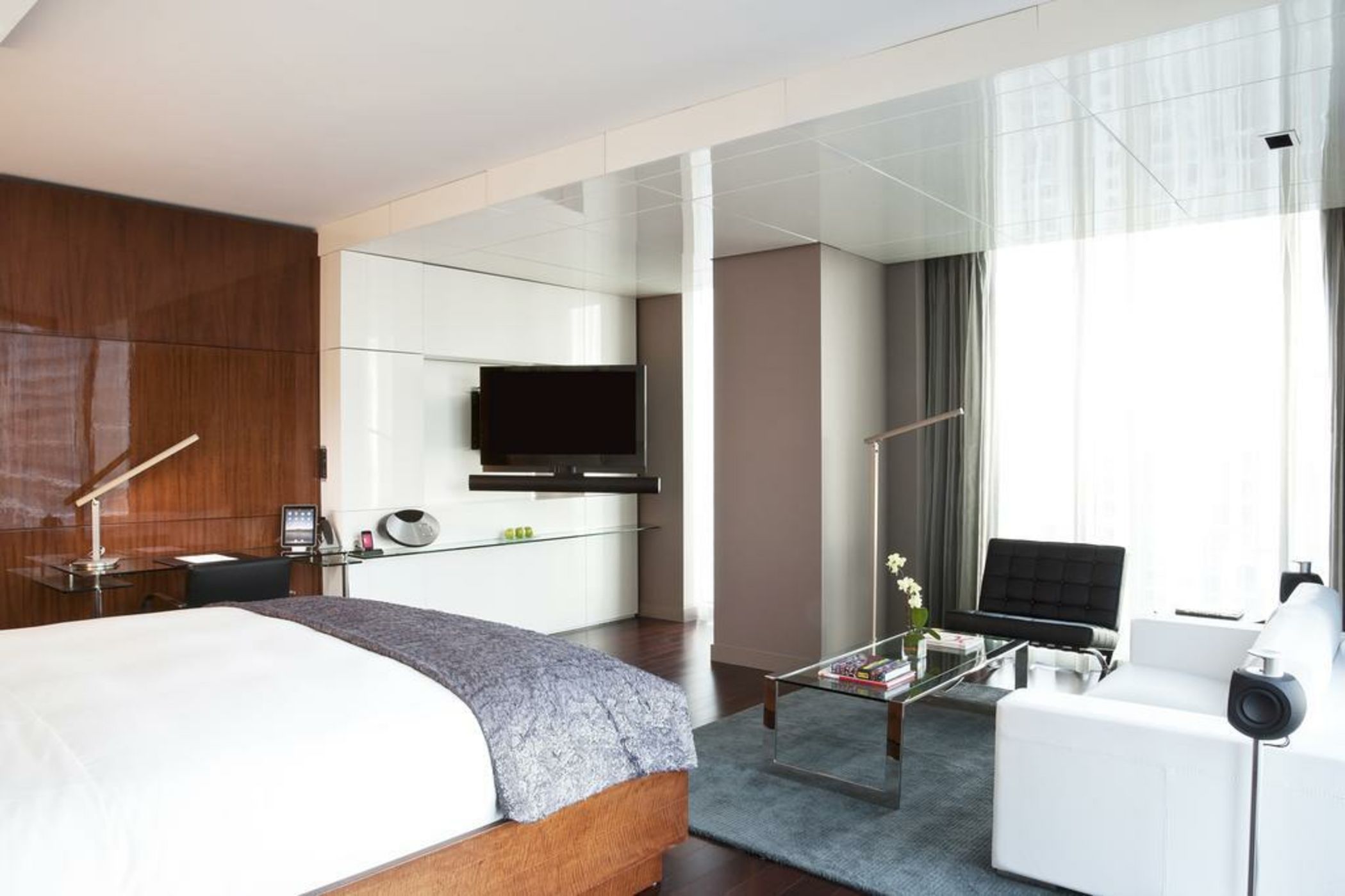 Hotel Beaux Arts, Autograph Collection