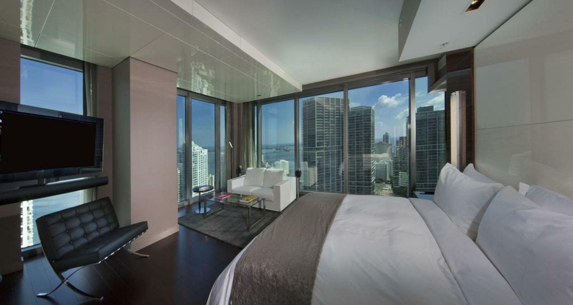 Hotel Beaux Arts, Autograph Collection