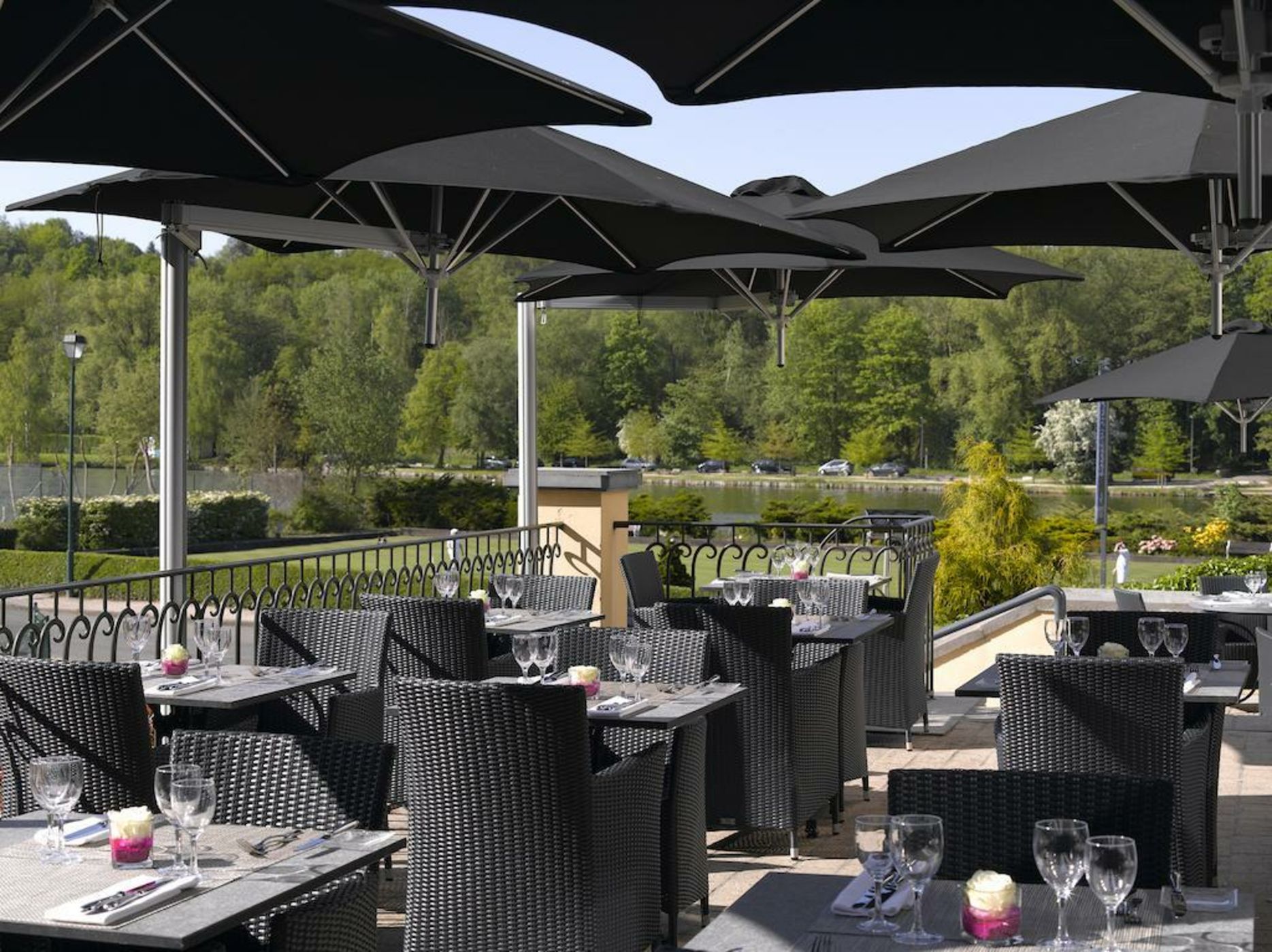 Martin's Château Du Lac