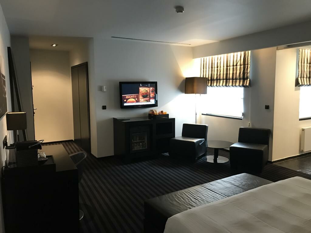 Hotel Be Manos, a Design Boutique Hotel Brussels, Belgium