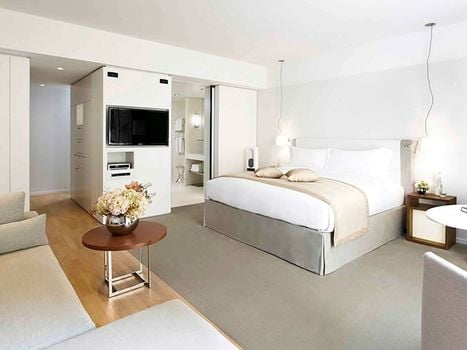 Sofitel Paris Arc De Triomphe