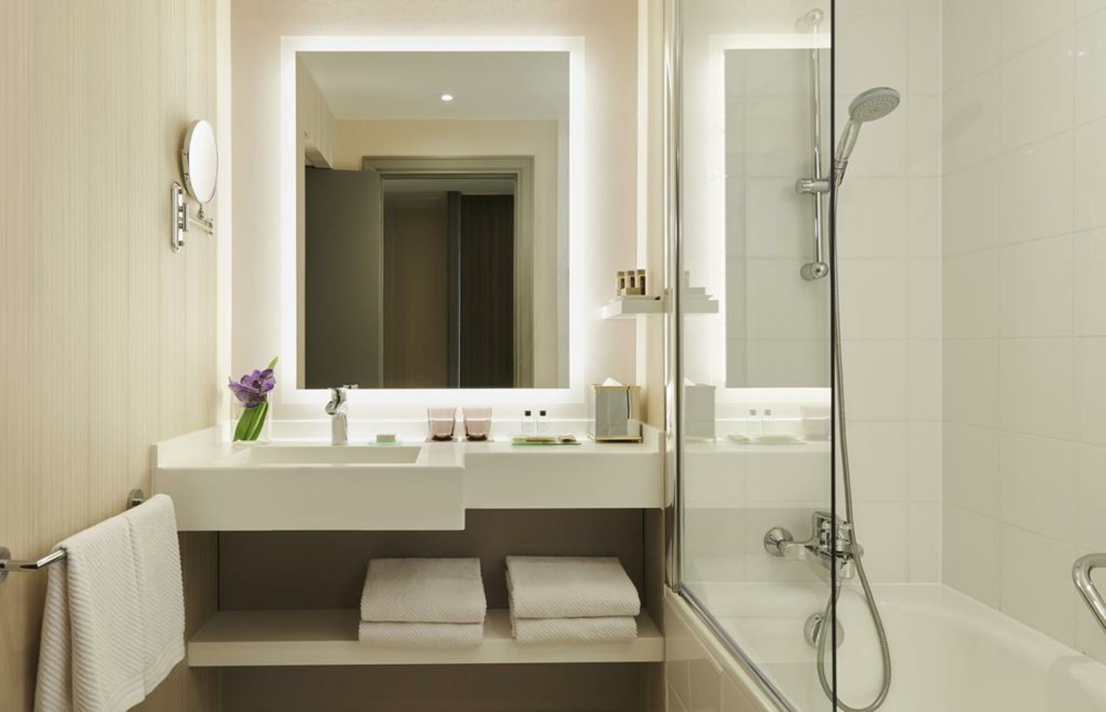 Renaissance Paris La Defense Hotel