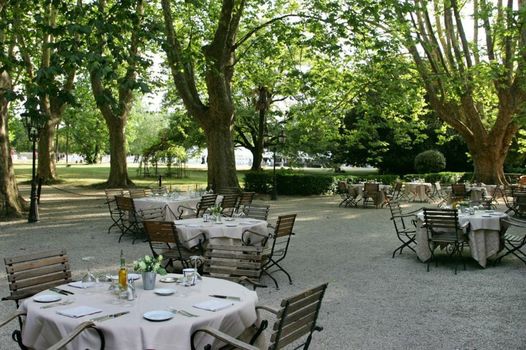 Hotel Château Des Alpilles