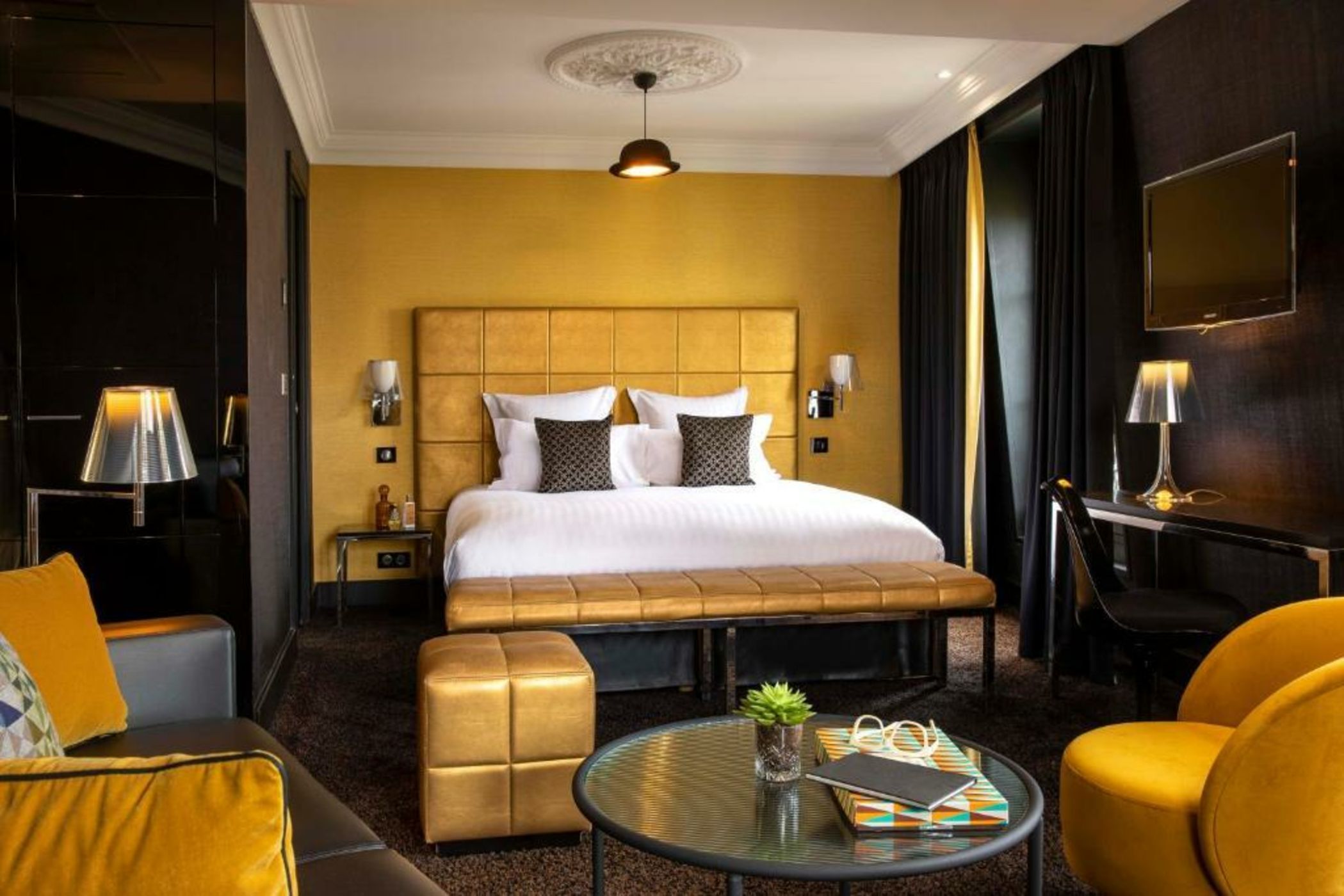 First Hotel Paris Tour Eiffel