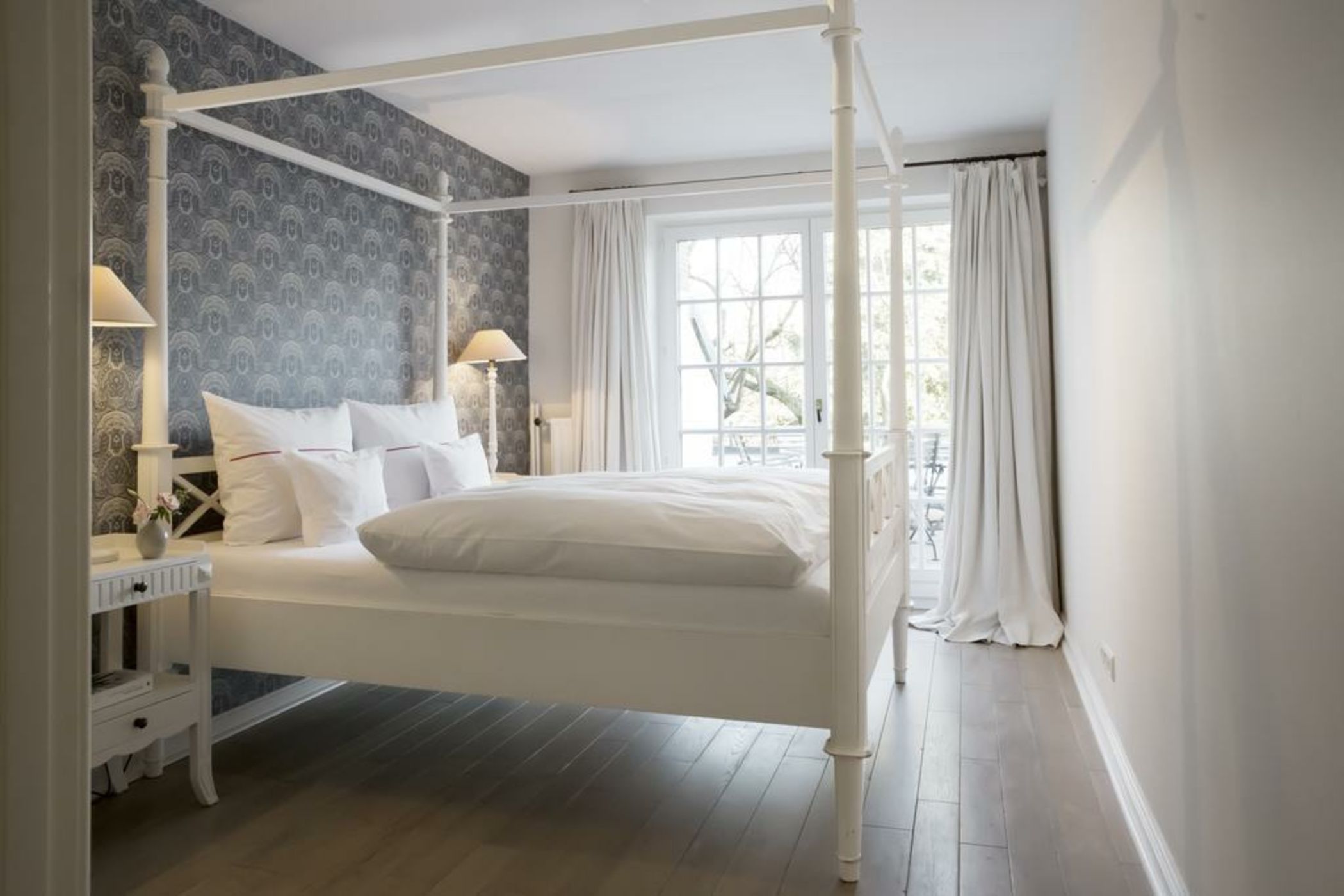 von Deska Townhouses - Ivy House