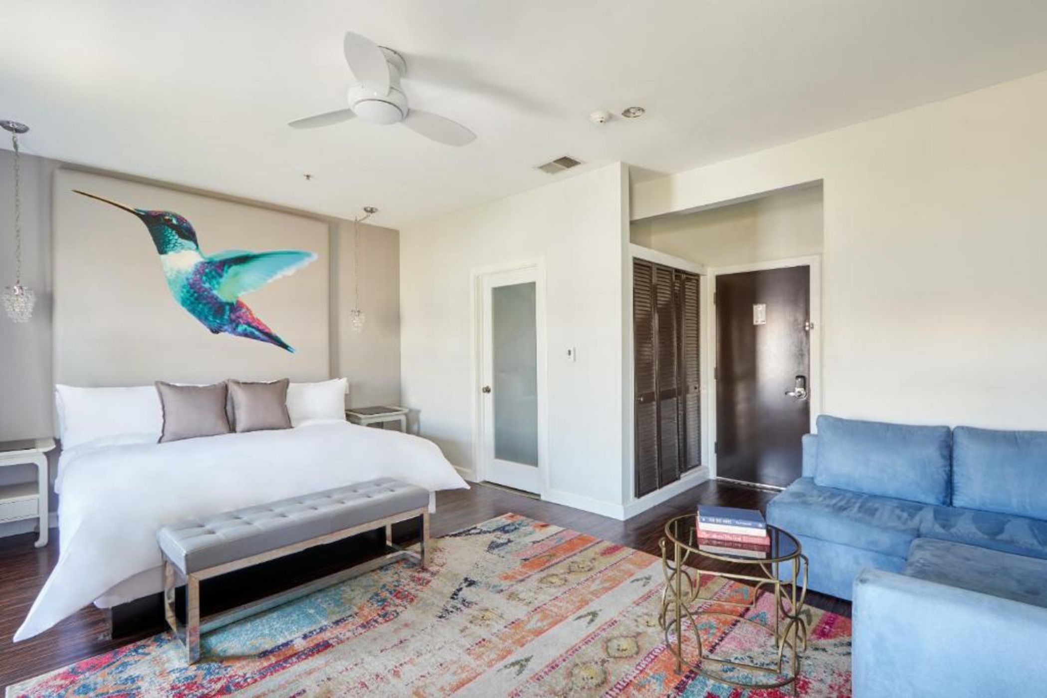 Sonder l The Crescent