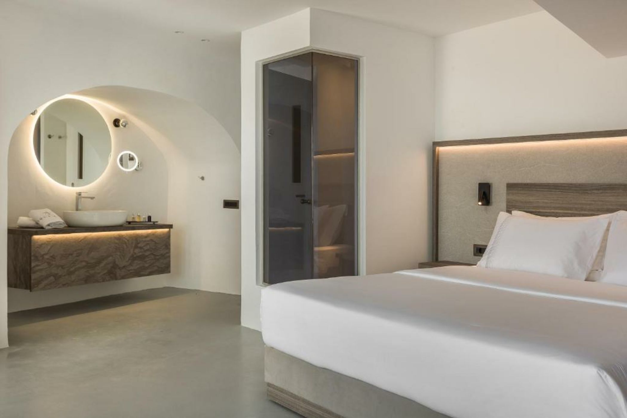 Sun Rocks Boutique Hotel