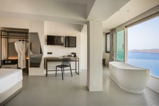 Sun Rocks Boutique Hotel