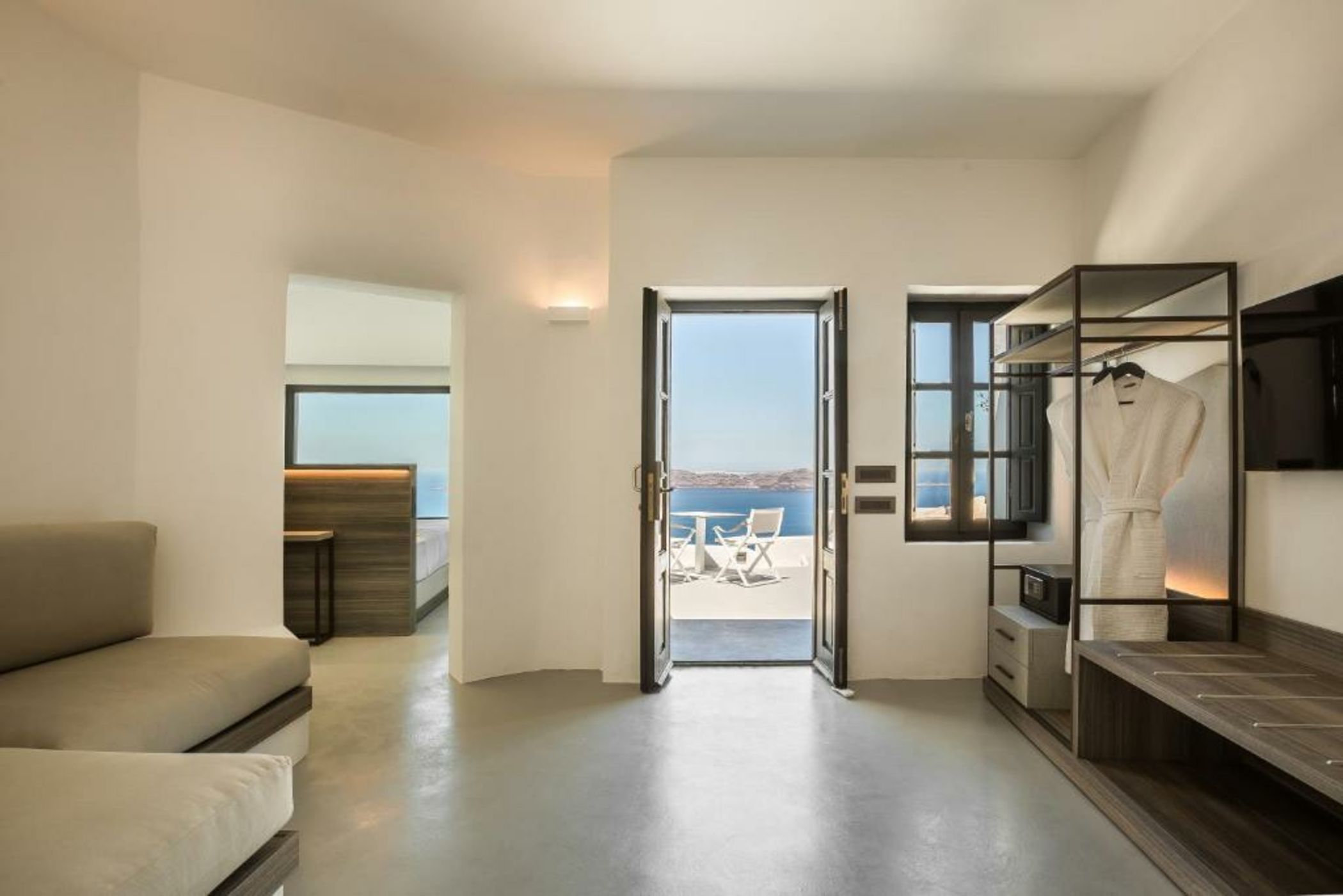 Sun Rocks Boutique Hotel