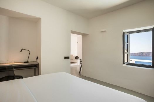 Sun Rocks Boutique Hotel