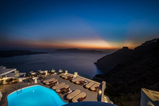 Sun Rocks Boutique Hotel