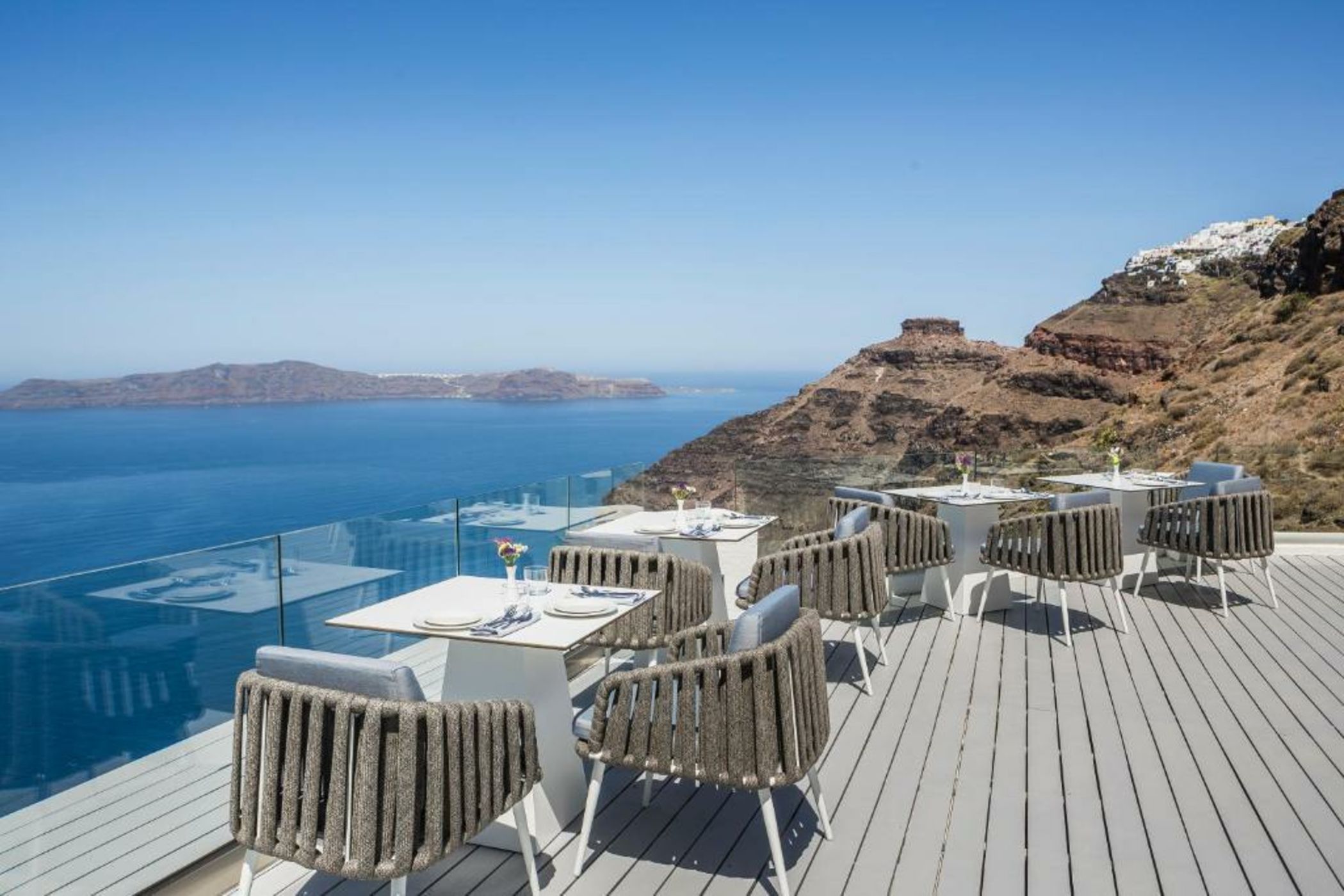 Sun Rocks Boutique Hotel