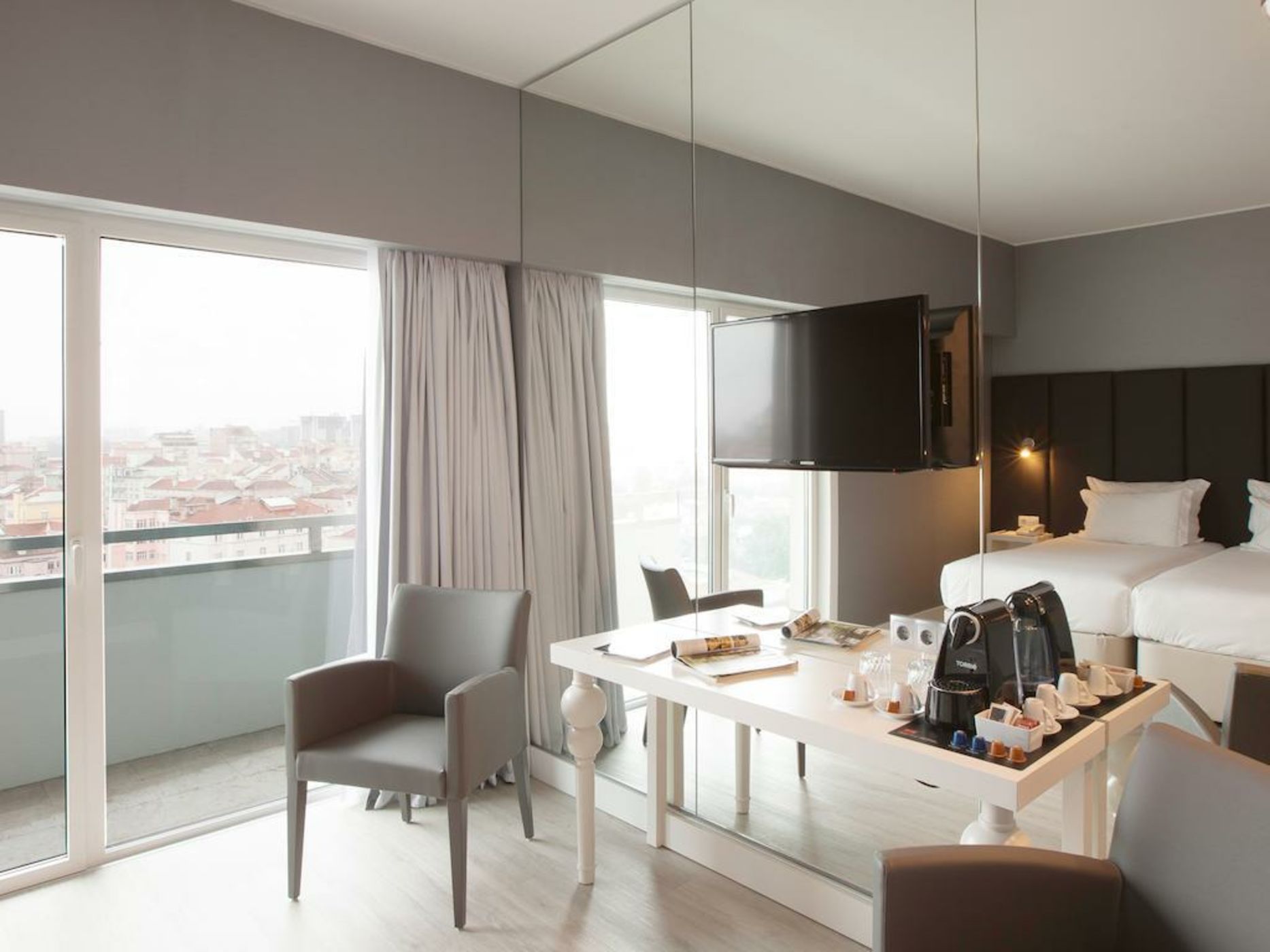 Lutecia Smart Design Hotel