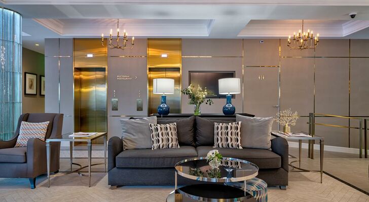 Chekhoff Hotel Moscow, Curio Collection By Hilton