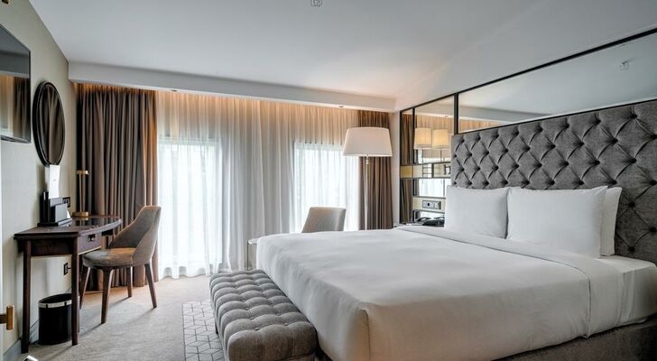 Chekhoff Hotel Moscow, Curio Collection By Hilton