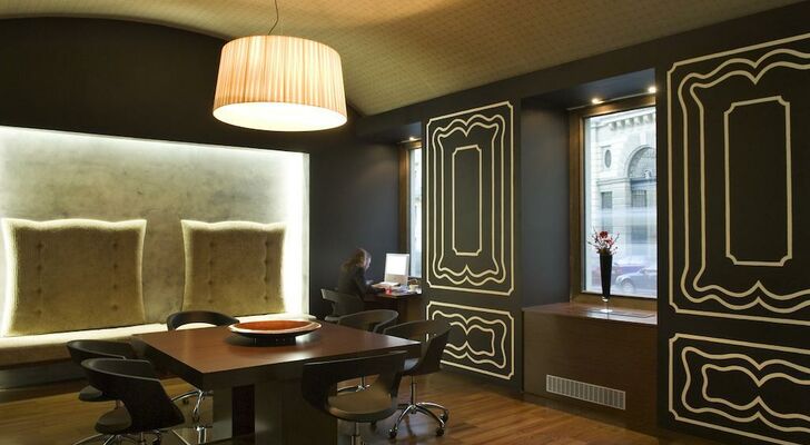 987 Design Prague Hotel