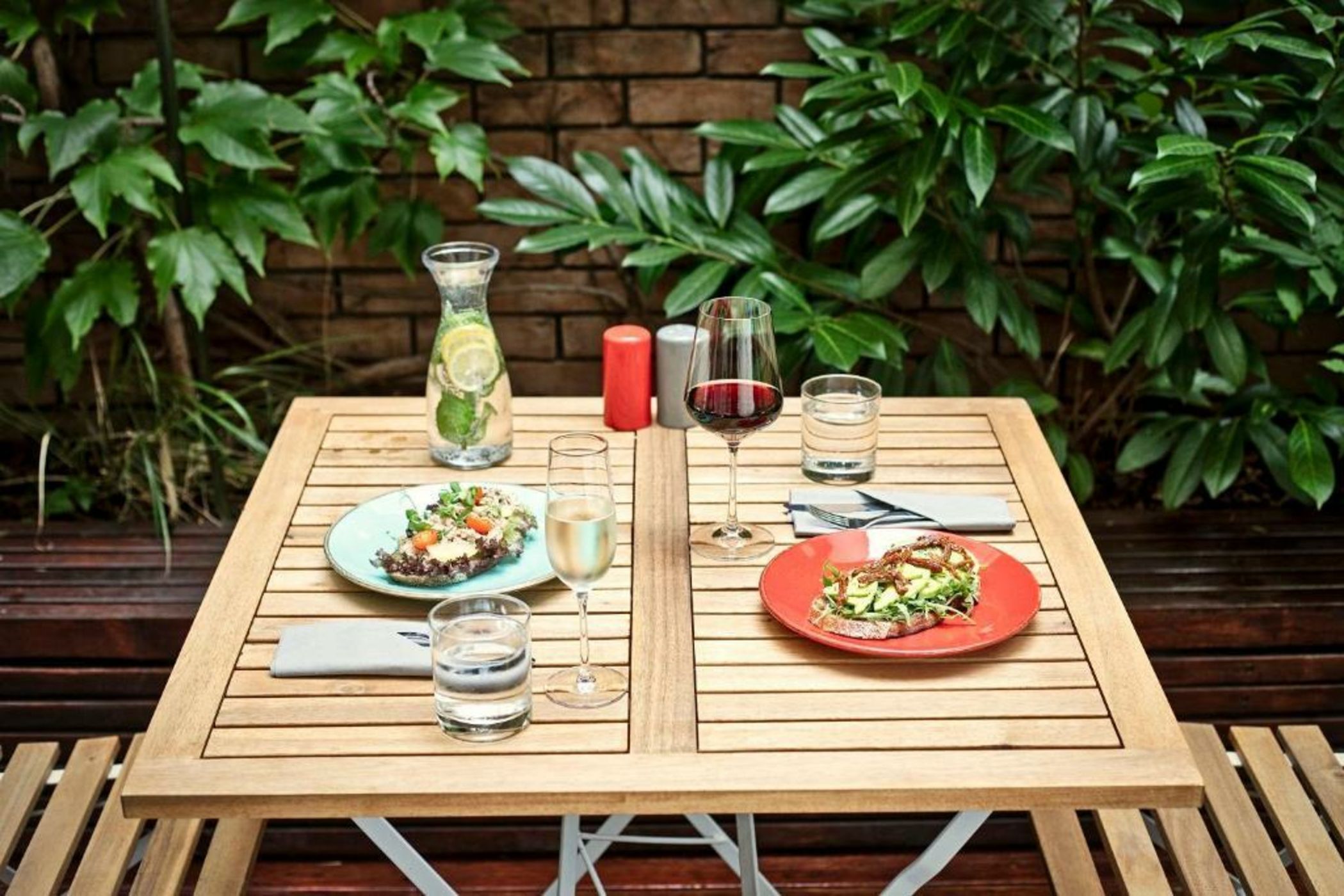 MOSAIC HOUSE Design Hotel