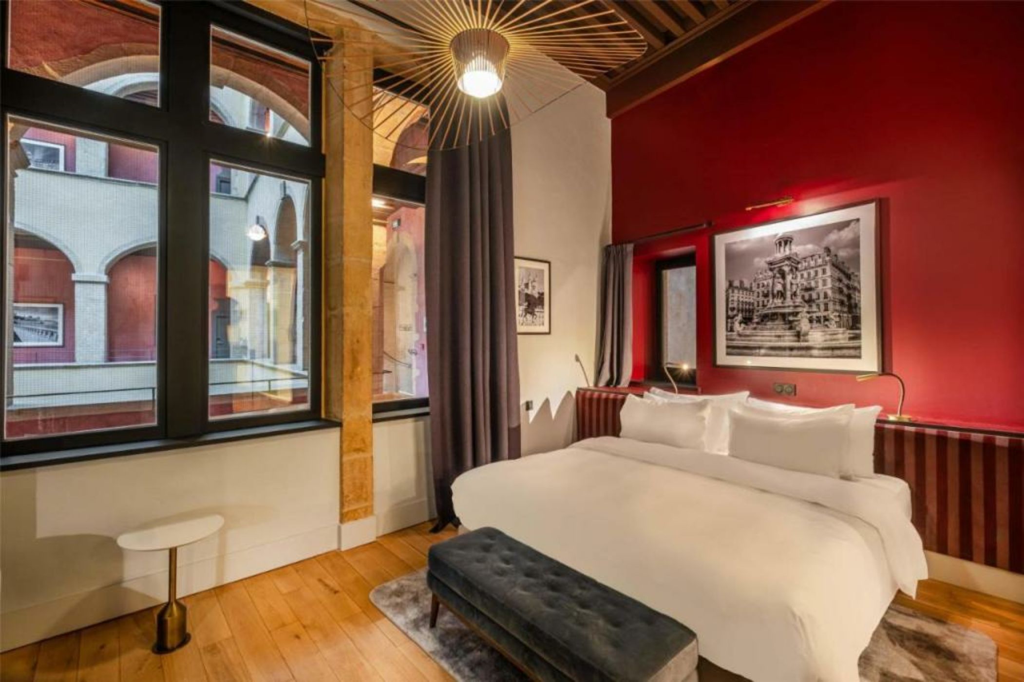 Cour des Loges Lyon, A Radisson Collection Hotel