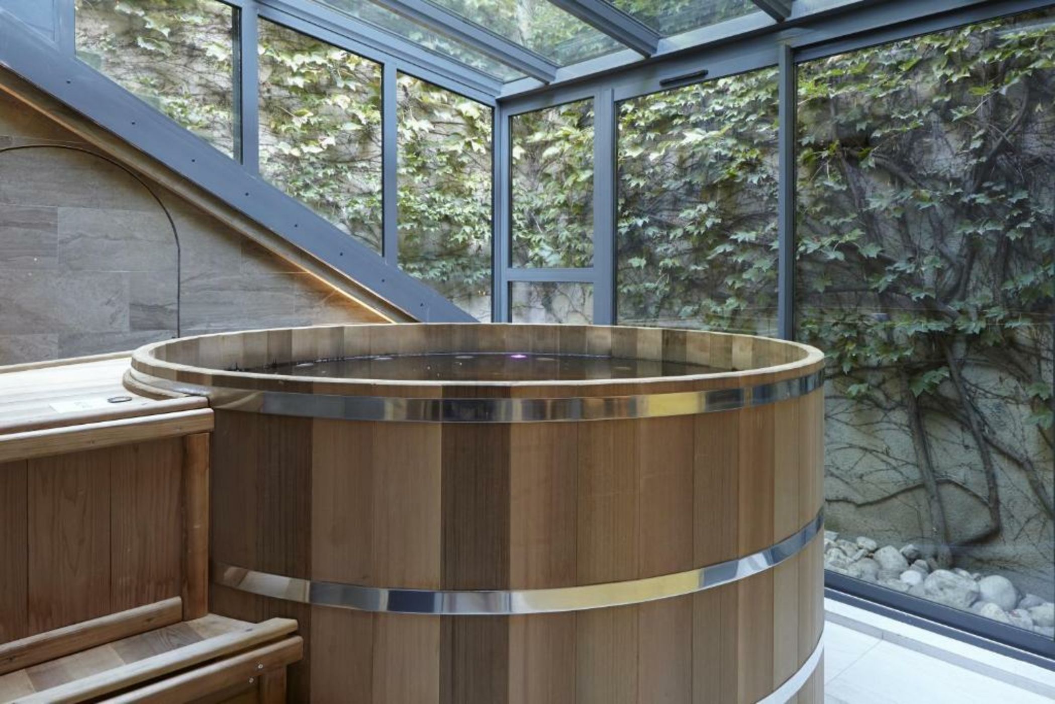 Cour des Loges Lyon, a Radisson Collection Hotel