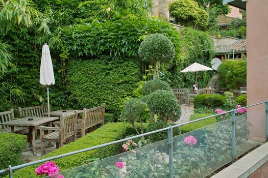 Cour des Loges Lyon, a Radisson Collection Hotel