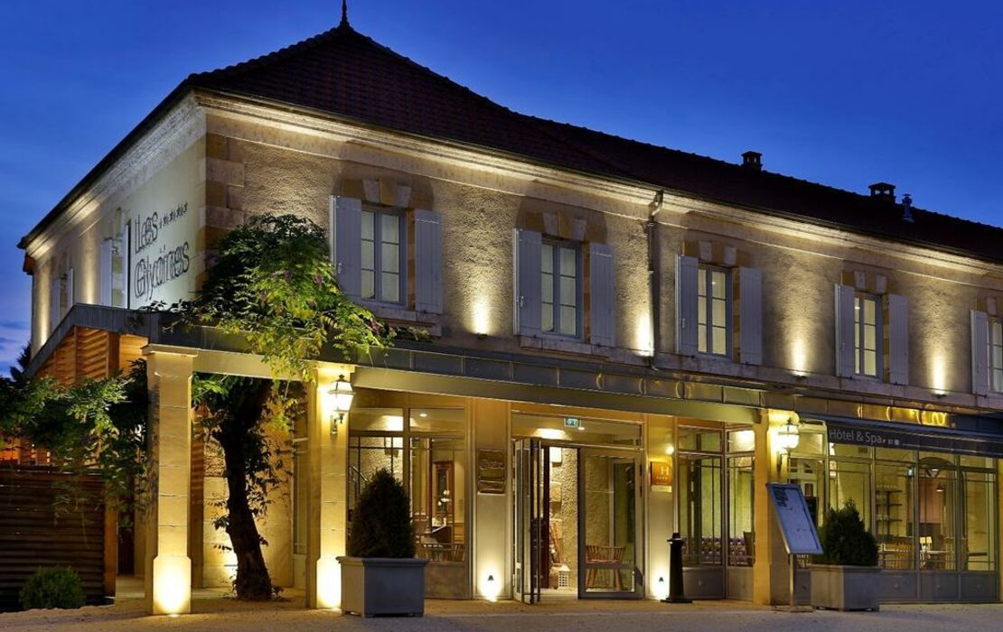 Hôtel Les Glycines - Restaurant & Spa