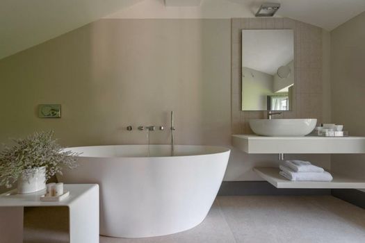 GombitHotel