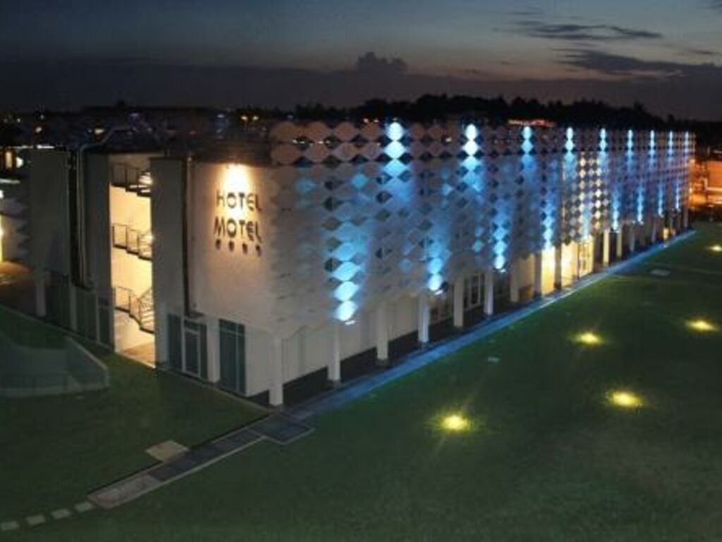 Mo Om Hotel A Design Boutique Hotel Olgiate Olona Italy
