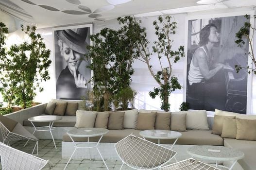 Bab Hotel
