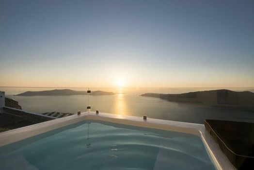 Avaton Resort And Spa