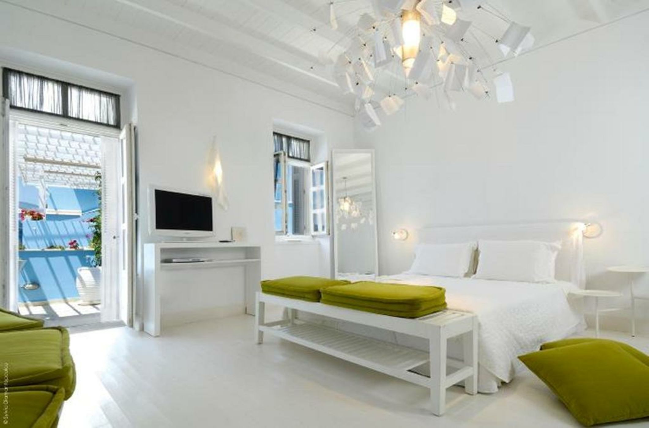 Perantzada Art Hotel