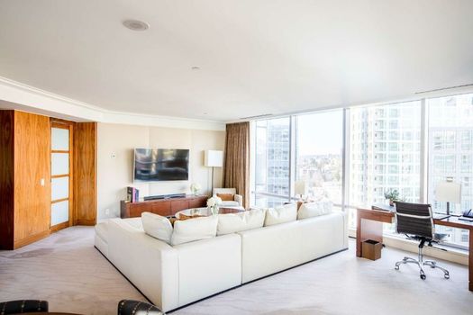 Shangri-La Vancouver