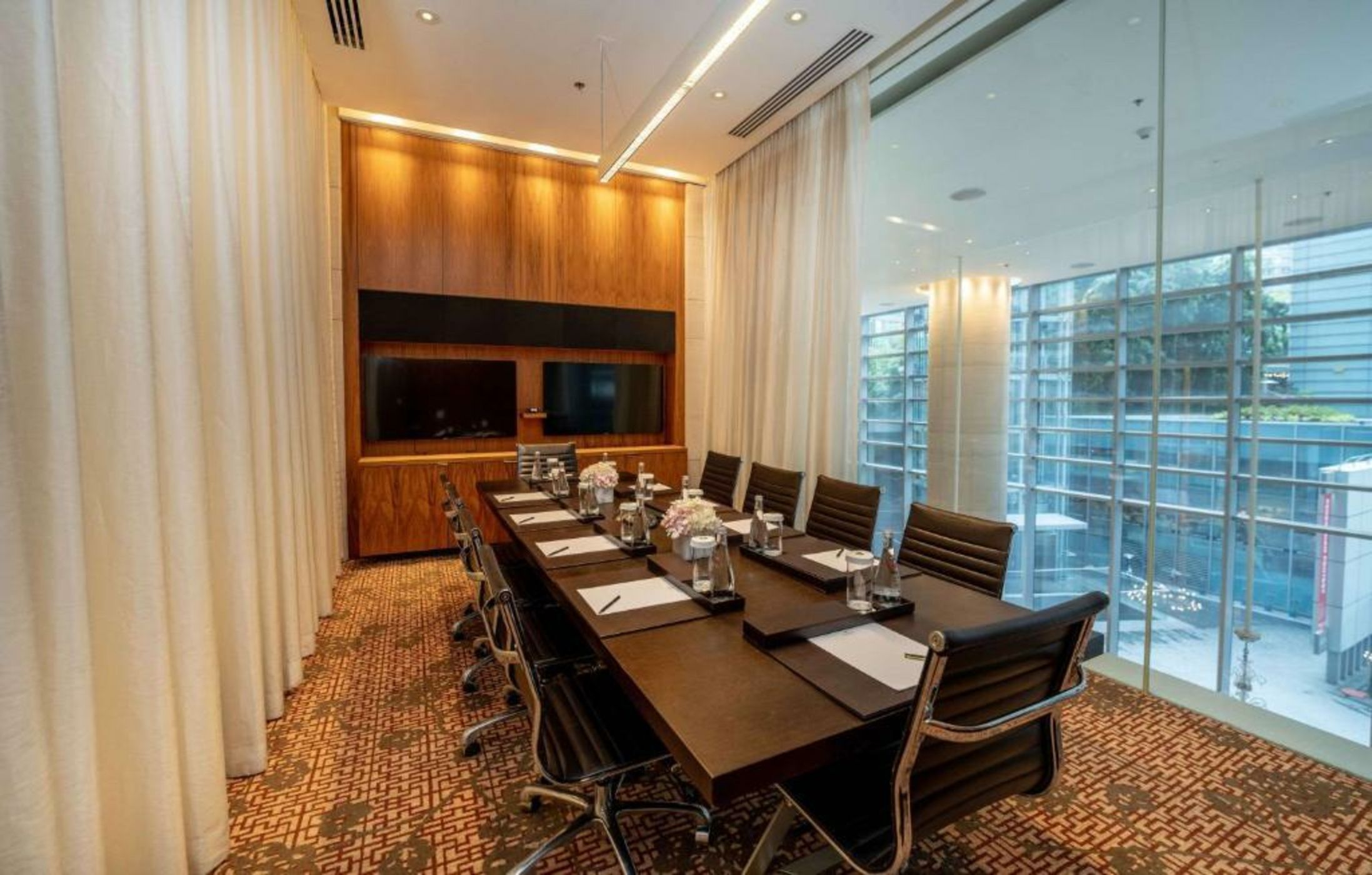 Shangri-La Vancouver