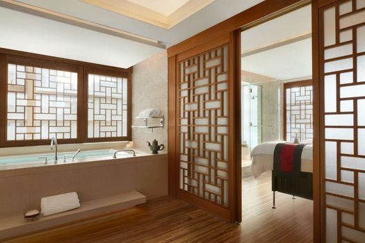 Shangri-La Vancouver