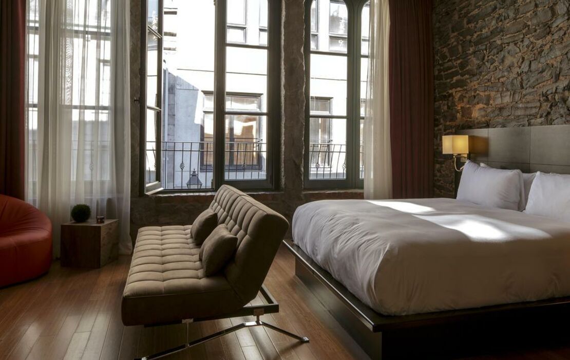 Le Petit Hotel Montreal