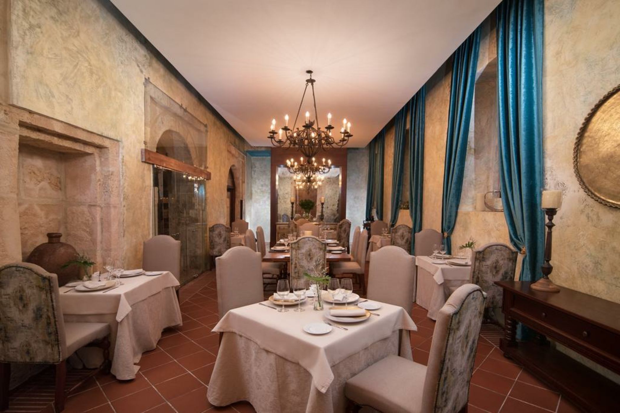 Hodelpa Nicolás de Ovando