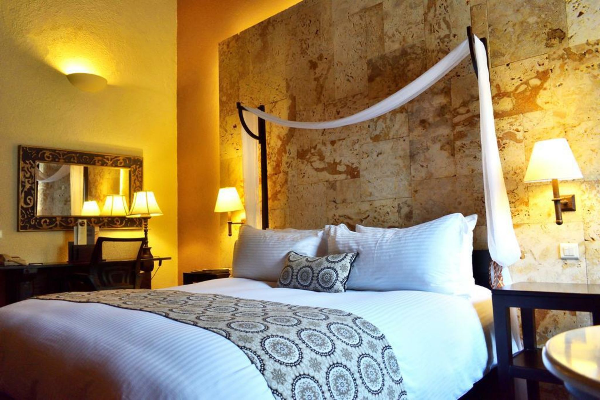 Hodelpa Nicolás de Ovando