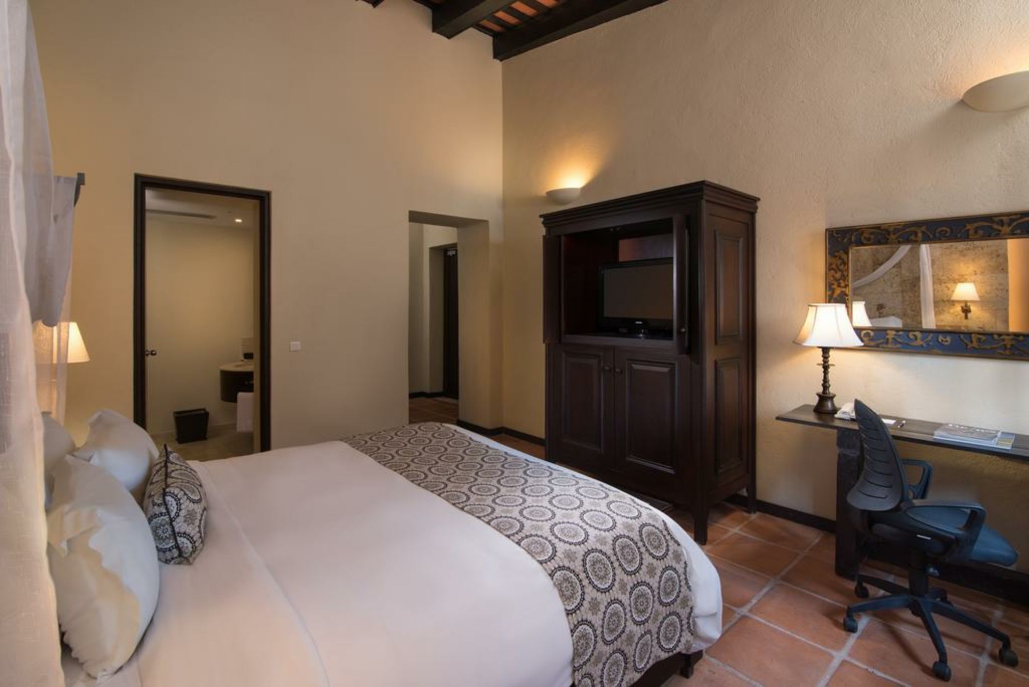 Hodelpa Nicolás de Ovando