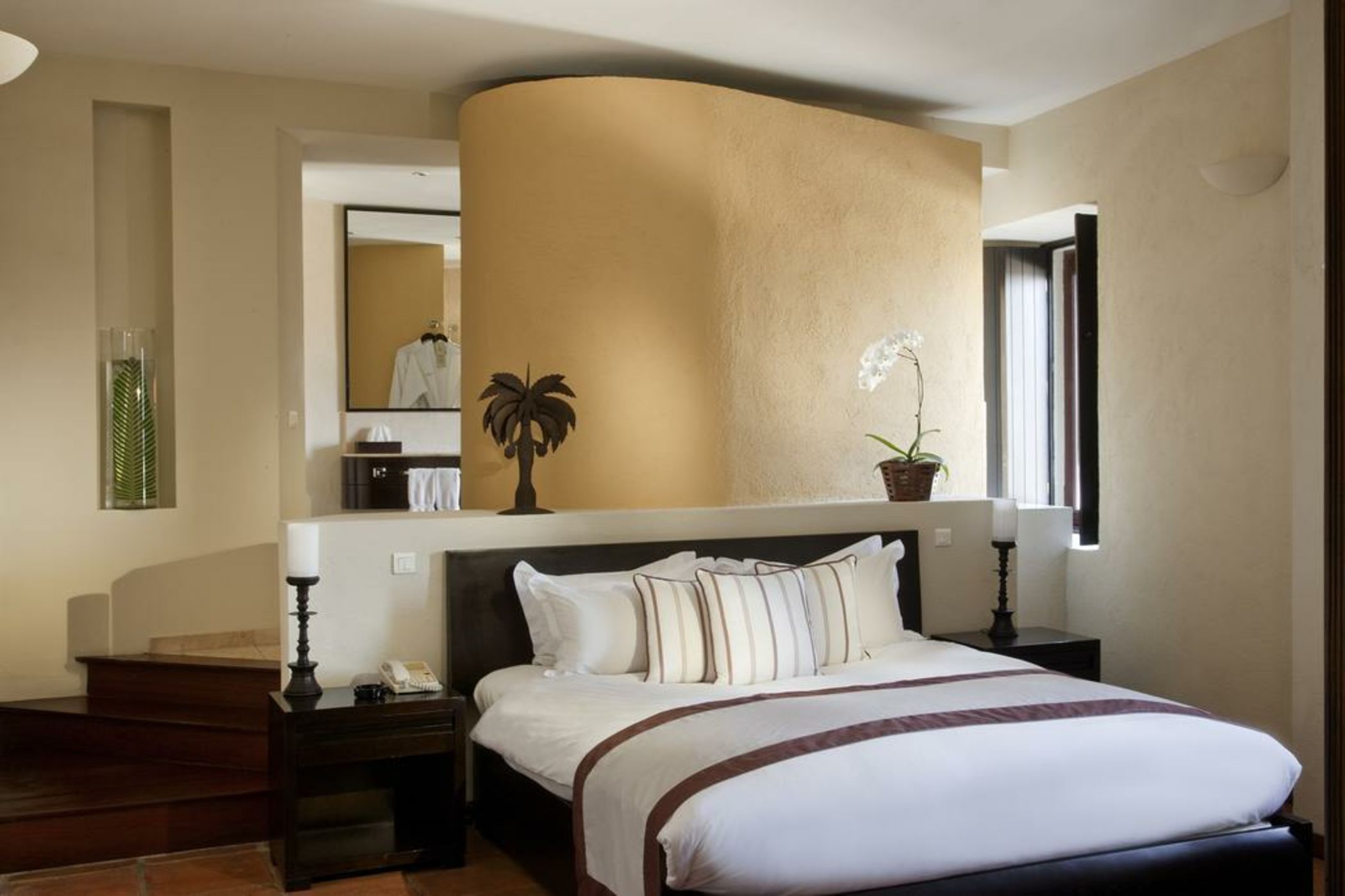 Hodelpa Nicolás de Ovando