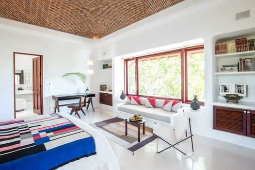 Hotel Esencia