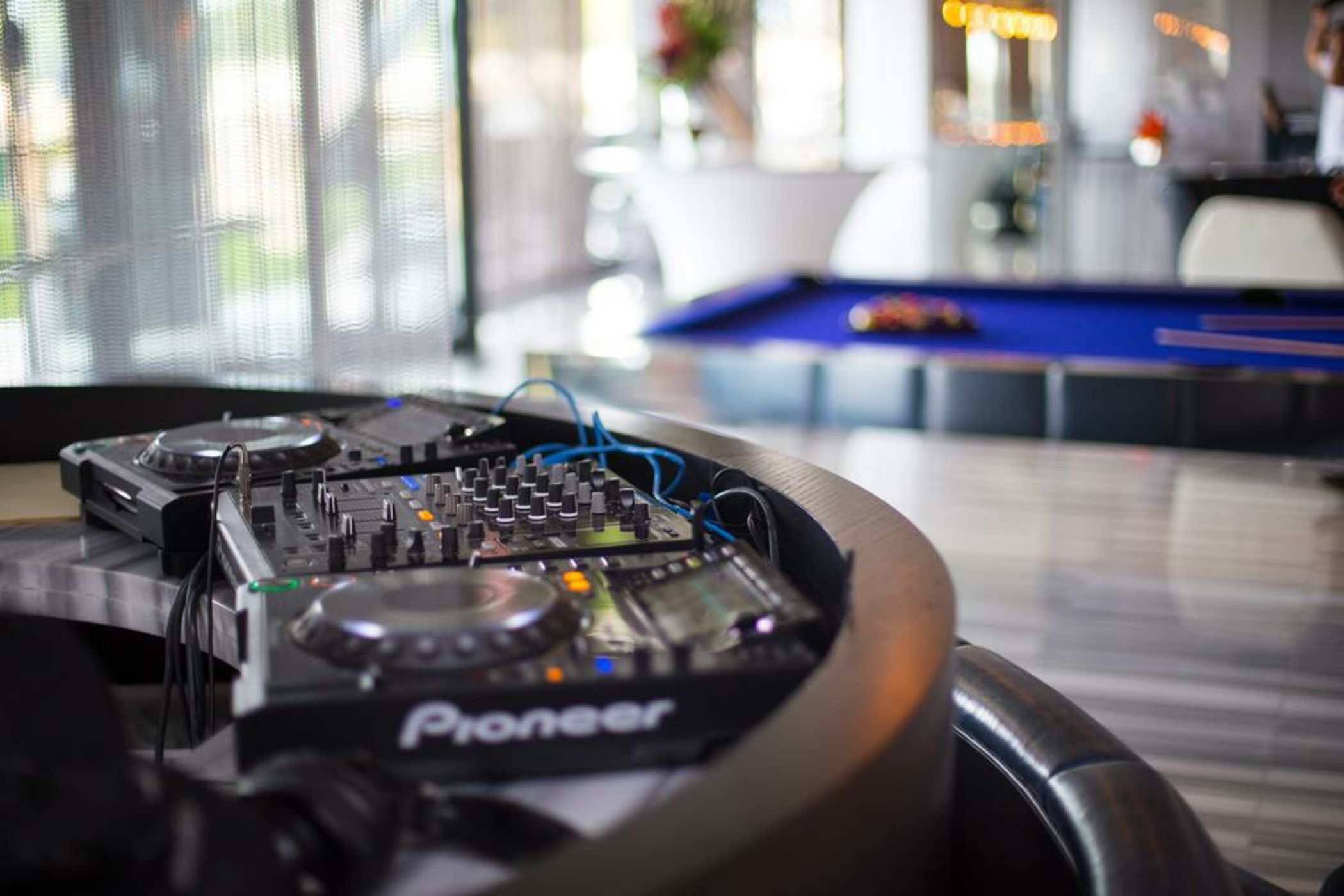 W Chicago - Lakeshore