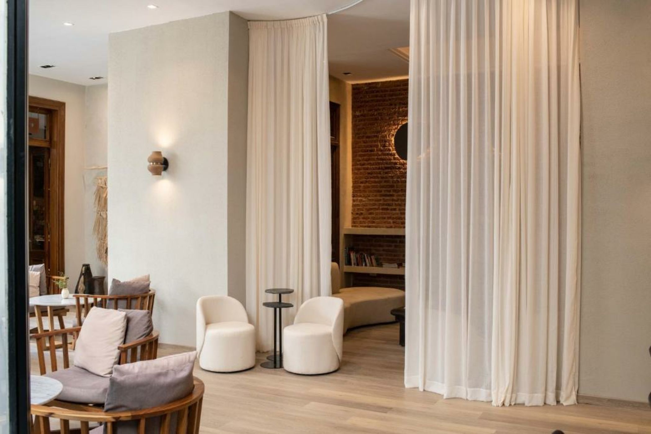 Azur Real Hotel Boutique