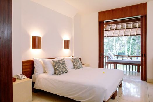 Alila Manggis
