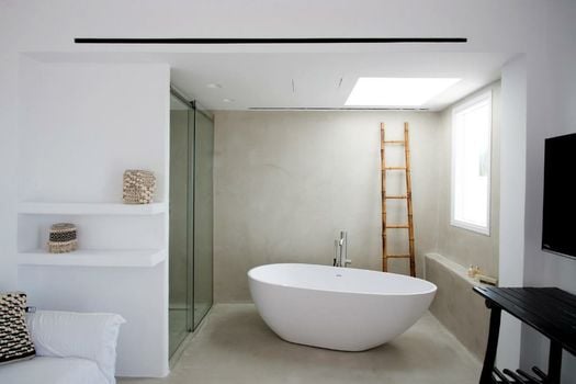Ostraco Suites