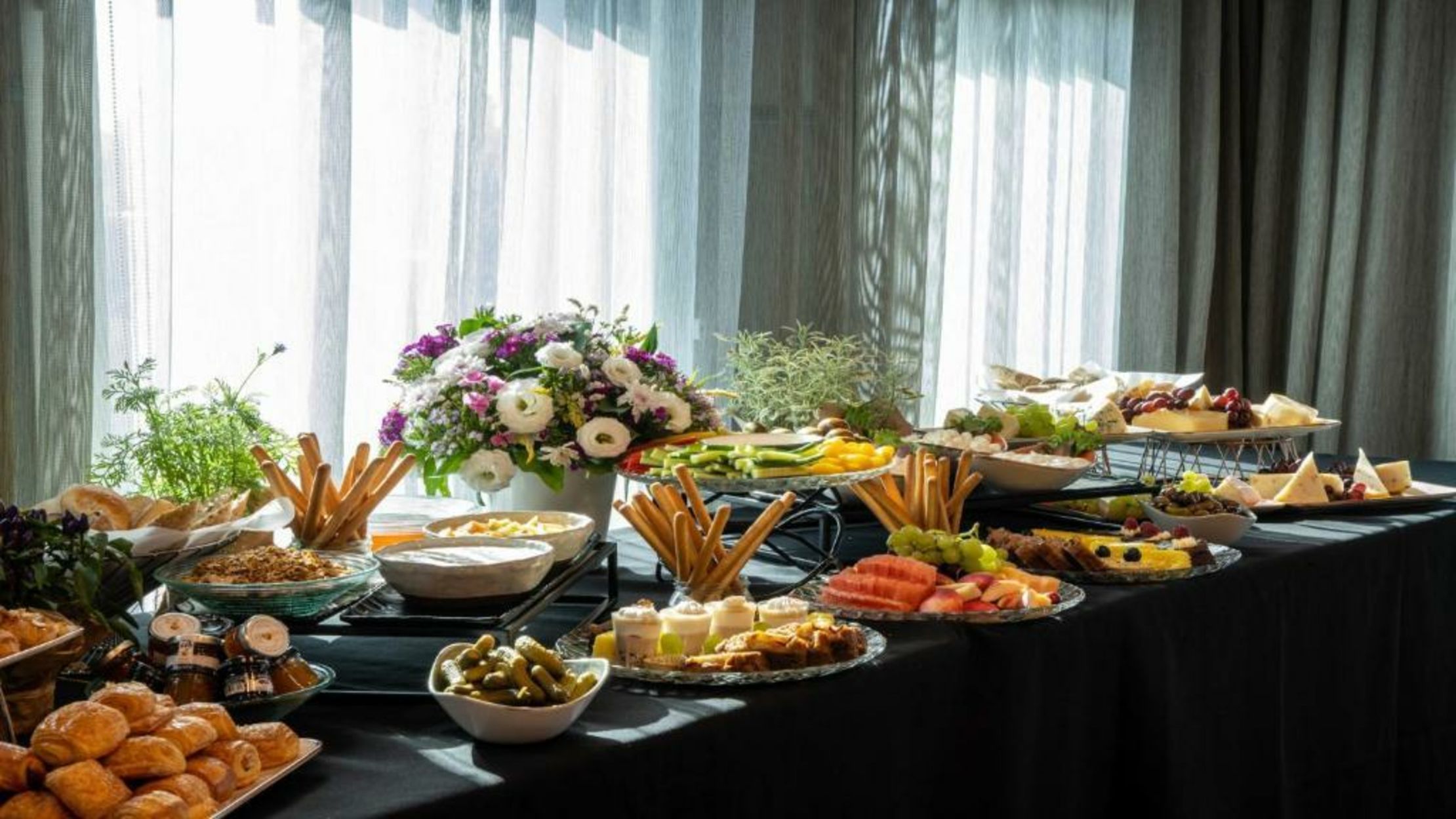 Crowne Plaza Tel Aviv City Center, an IHG Hotel