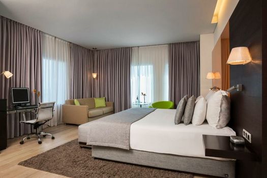Crowne Plaza Tel Aviv City Center, an IHG Hotel